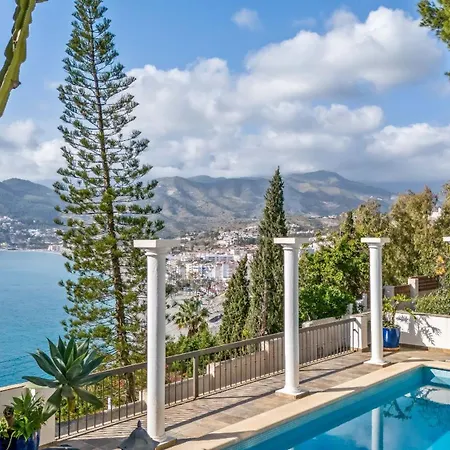 Villa With Private Pool 5 Minute Walk To The Beach La Herradura (Granada)