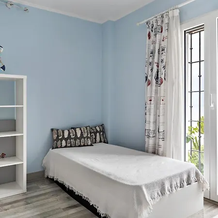Villa Villa With Private Pool 5 Minute Walk To The Beach